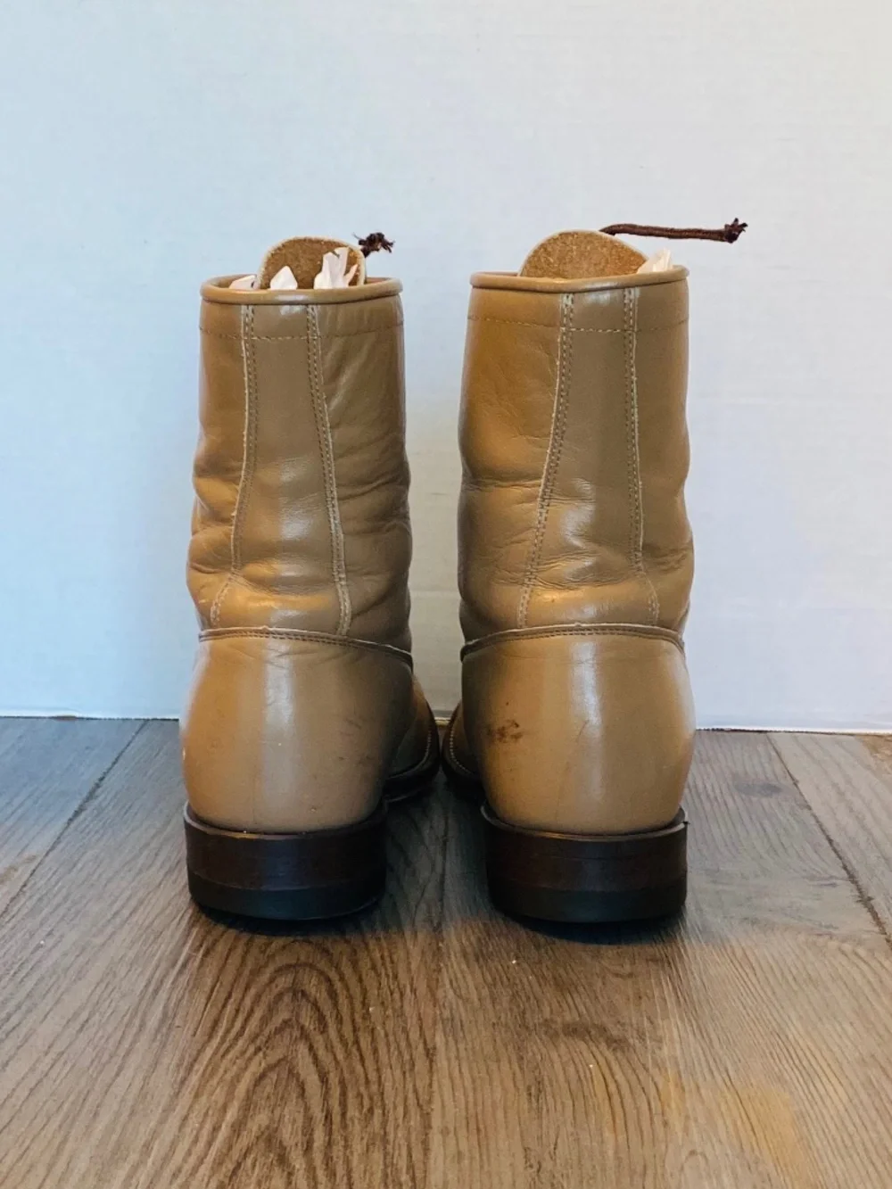 Vintage Justin Lace Up Roper Men Beige Leather Kiltie Boots, 8 D.